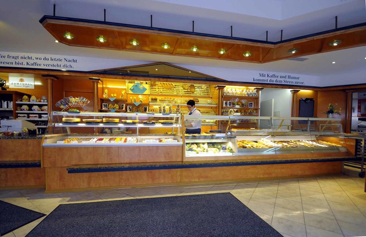 Cafe Am Donautor Hotel Kelheim Luaran gambar