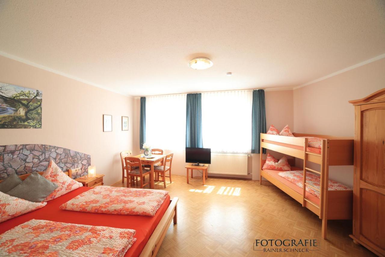 Cafe Am Donautor Hotel Kelheim Luaran gambar